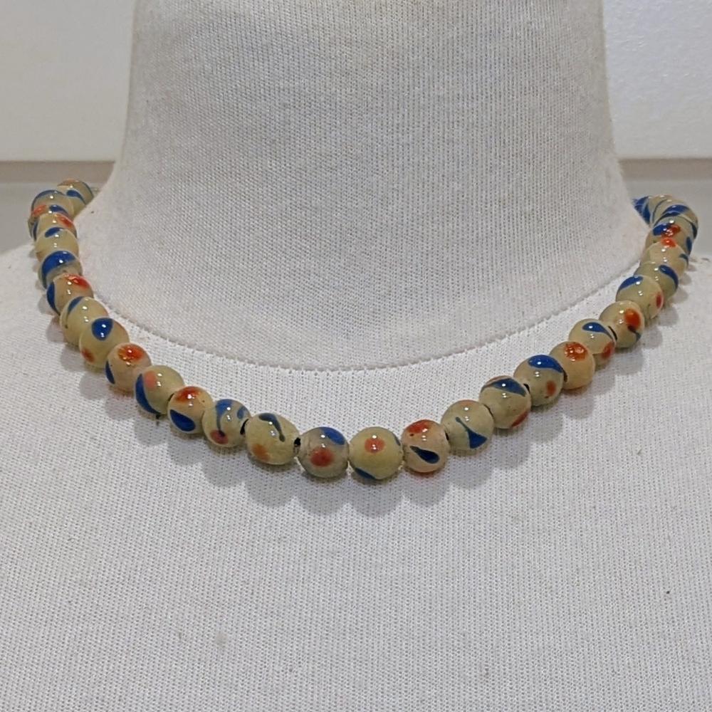 NWOT Beckwoman 18" Hand Blown Glass Bead Stretch Necklace